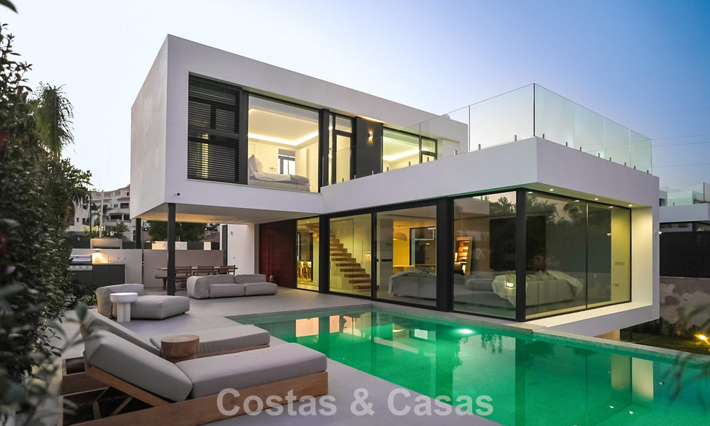 Prête à emménager, villa de luxe moderne à vendre à côté du terrain de golf sur le New Golden Mile, Marbella - Estepona 66430