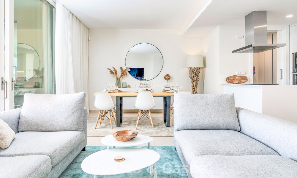 Prêt à emménager, appartement de luxe à vendre dans un prestigieux complexe de golf sur les collines de Marbella - Benahavis 66479