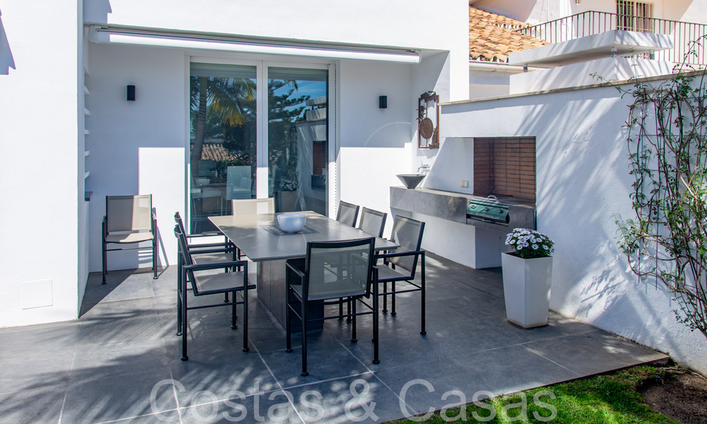 Villa de luxe andalouse intemporelle à vendre dans une zone sécurité près d'Aloha Golf à Nueva Andalucia, Marbella 66563