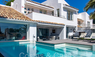 Villa de luxe andalouse intemporelle à vendre dans une zone sécurité près d'Aloha Golf à Nueva Andalucia, Marbella 66566 