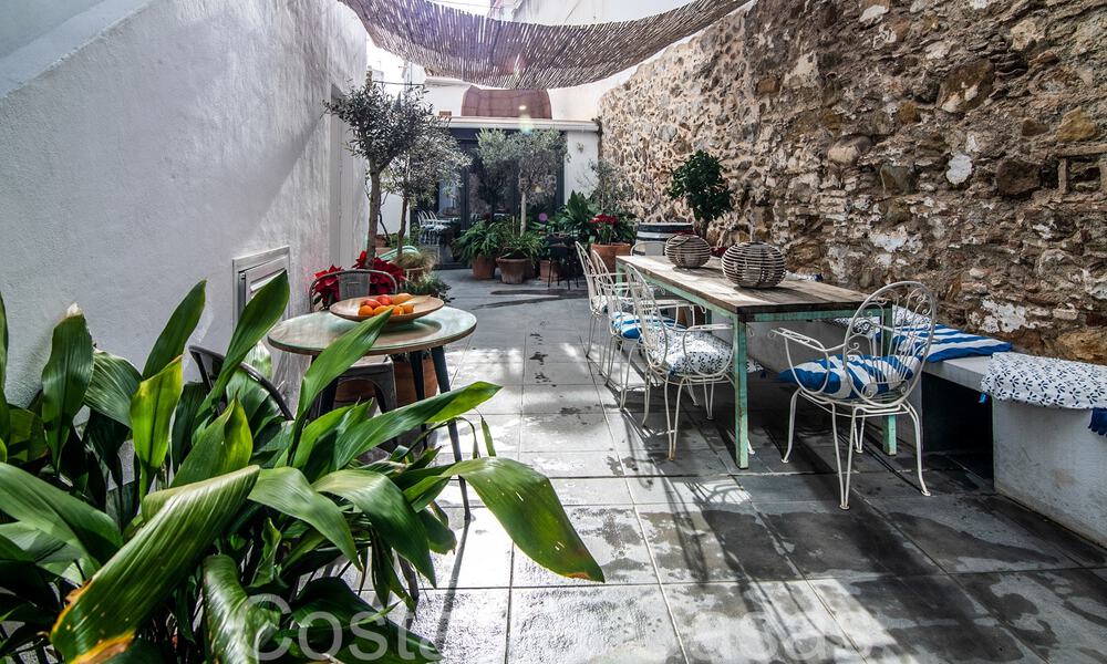 Maison double mitoyenne à vendre à distance de marche de toutes les commodités dans le centre pittoresque d'Estepona 66599