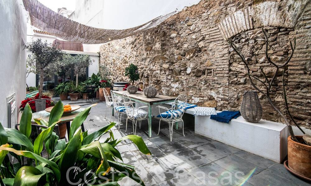 Maison double mitoyenne à vendre à distance de marche de toutes les commodités dans le centre pittoresque d'Estepona 66601