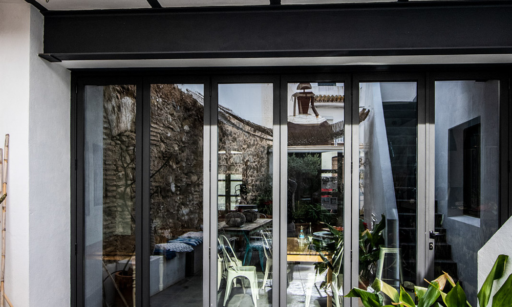 Maison double mitoyenne à vendre à distance de marche de toutes les commodités dans le centre pittoresque d'Estepona 66605