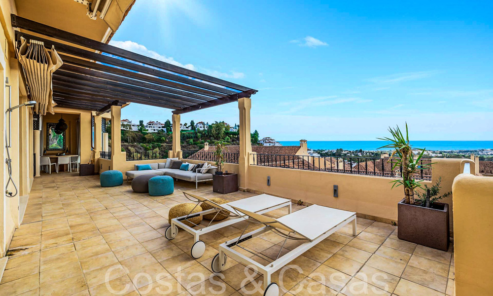 Magnifique penthouse double avec vue sur la mer à vendre dans un complexe 5 étoiles à Nueva Andalucia, Marbella 66650