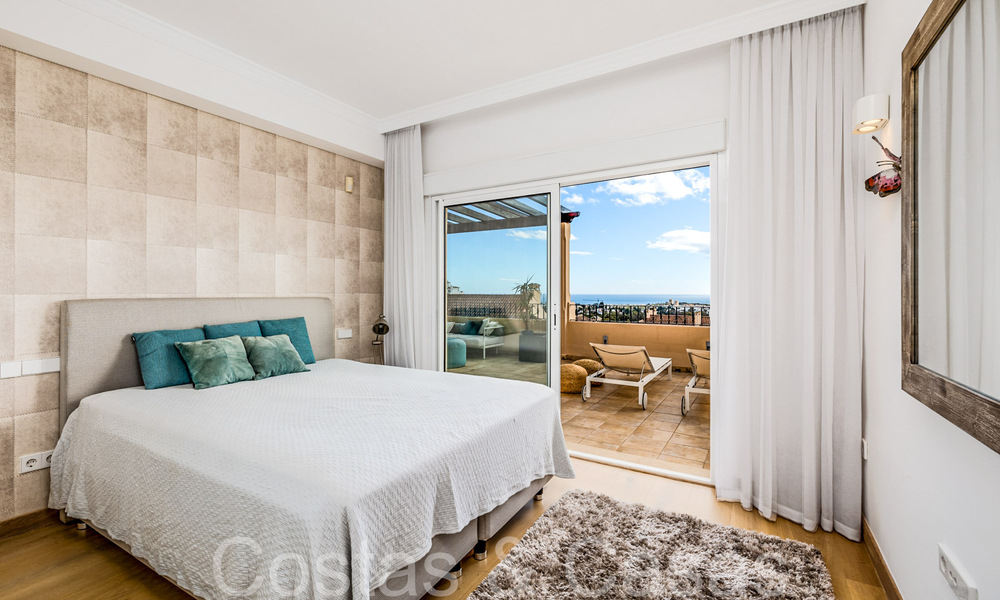 Magnifique penthouse double avec vue sur la mer à vendre dans un complexe 5 étoiles à Nueva Andalucia, Marbella 66677
