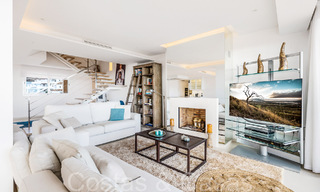 Magnifique penthouse double avec vue sur la mer à vendre dans un complexe 5 étoiles à Nueva Andalucia, Marbella 66682 