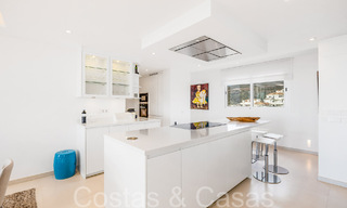 Magnifique penthouse double avec vue sur la mer à vendre dans un complexe 5 étoiles à Nueva Andalucia, Marbella 66683 
