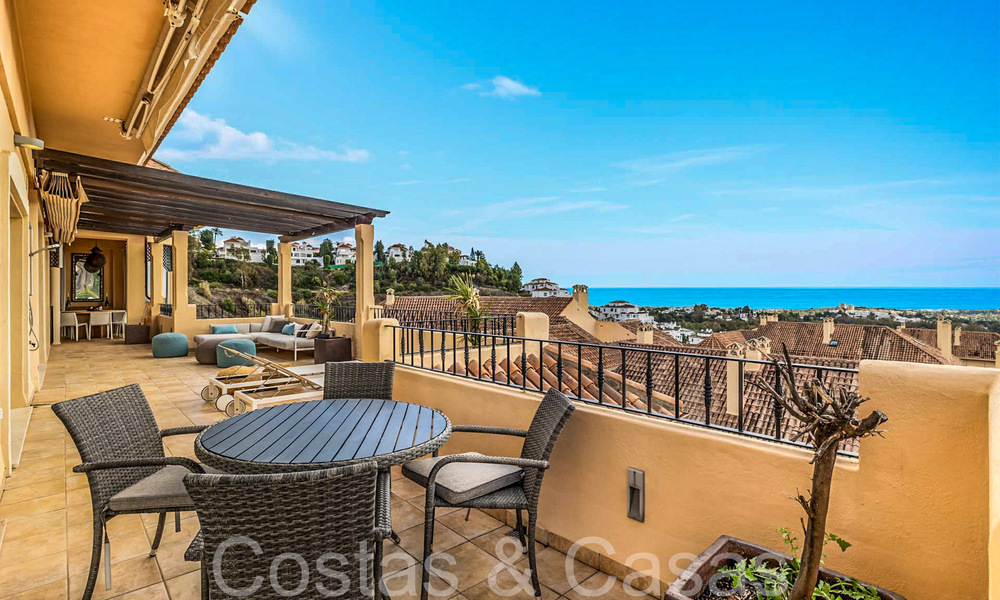 Magnifique penthouse double avec vue sur la mer à vendre dans un complexe 5 étoiles à Nueva Andalucia, Marbella 66695