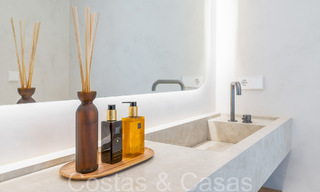 Prêt à emménager, penthouse en duplex contemporain à vendre dans une communauté fermée à La Quinta à Benahavis, Marbella 66817 