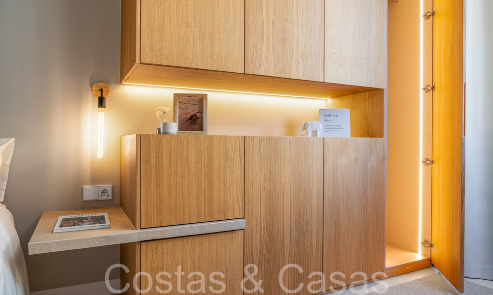 Prêt à emménager, penthouse en duplex contemporain à vendre dans une communauté fermée à La Quinta à Benahavis, Marbella 66819