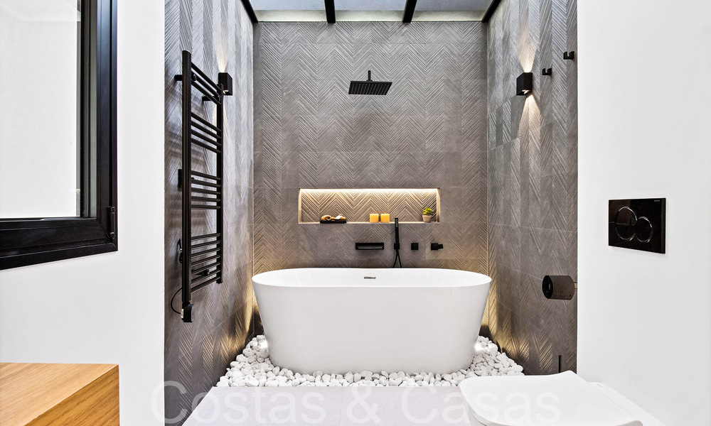 Villa de luxe contemporaine et durable avec piscine privée à vendre à Nueva Andalucia, Marbella 66871