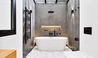 Villa de luxe contemporaine et durable avec piscine privée à vendre à Nueva Andalucia, Marbella 66871 