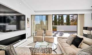 Villa de luxe contemporaine et durable avec piscine privée à vendre à Nueva Andalucia, Marbella 66878 