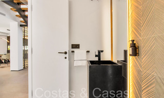 Villa de luxe contemporaine et durable avec piscine privée à vendre à Nueva Andalucia, Marbella 66893 