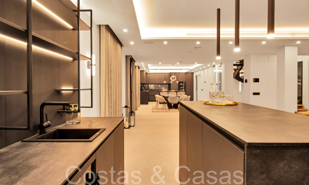 Villa de luxe contemporaine et durable avec piscine privée à vendre à Nueva Andalucia, Marbella 66919