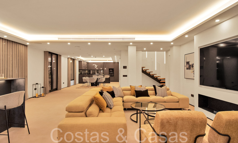 Villa de luxe contemporaine et durable avec piscine privée à vendre à Nueva Andalucia, Marbella 66920