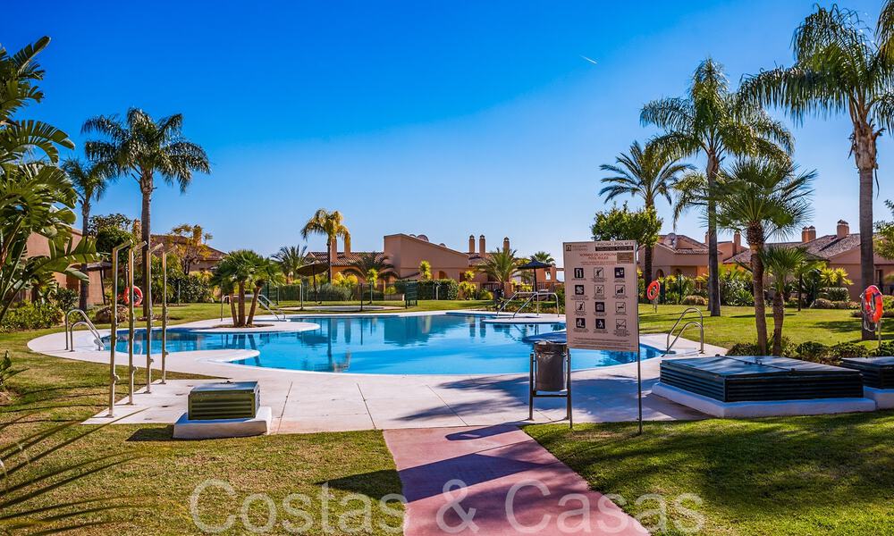Prêt à emménager, penthouse de luxe avec vue panoramique sur le golf, la mer et les montagnes à vendre à Benahavis - Marbella 66925