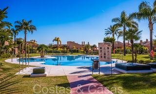 Prêt à emménager, penthouse de luxe avec vue panoramique sur le golf, la mer et les montagnes à vendre à Benahavis - Marbella 66925 