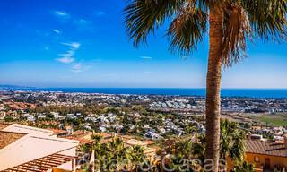Prêt à emménager, penthouse de luxe avec vue panoramique sur le golf, la mer et les montagnes à vendre à Benahavis - Marbella 66948 