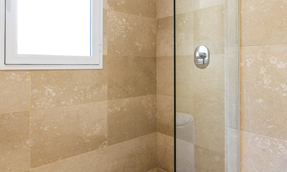 Penthouse en duplex de style andalou moderne entouré par la nature dans les collines de Marbella 66974