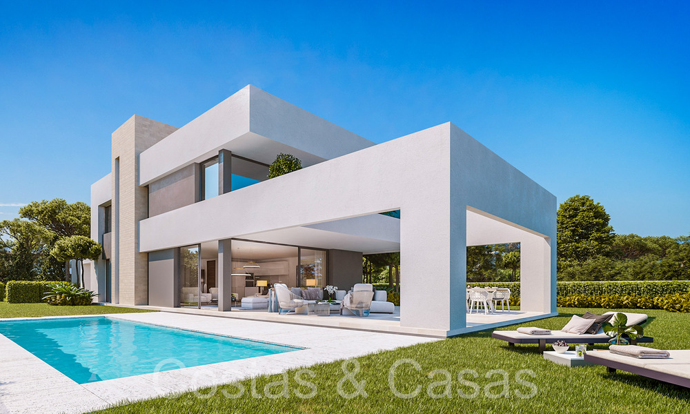 Villa neuve à vendre à quelques pas de la plage d'Elviria, à l'est du centre de Marbella 67171