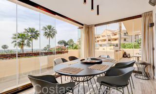 Appartement de luxe entièrement rénové avec vue panoramique sur la mer Méditerranée, prêt à être emménagé, à vendre à Benahavis - Marbella 67188 