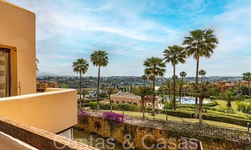 Appartement de luxe entièrement rénové avec vue panoramique sur la mer Méditerranée, prêt à être emménagé, à vendre à Benahavis - Marbella 67194