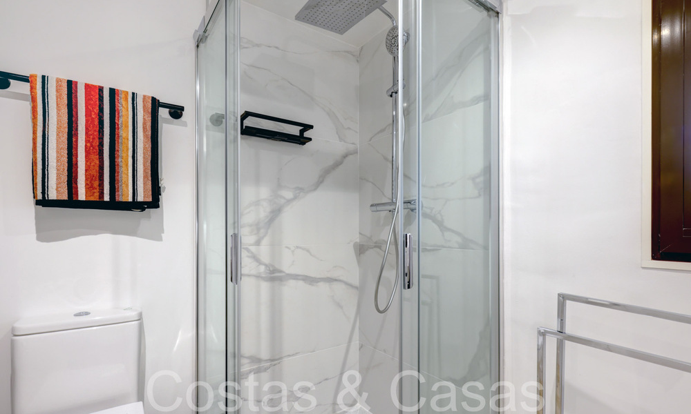 Appartement de luxe entièrement rénové avec vue panoramique sur la mer Méditerranée, prêt à être emménagé, à vendre à Benahavis - Marbella 67206