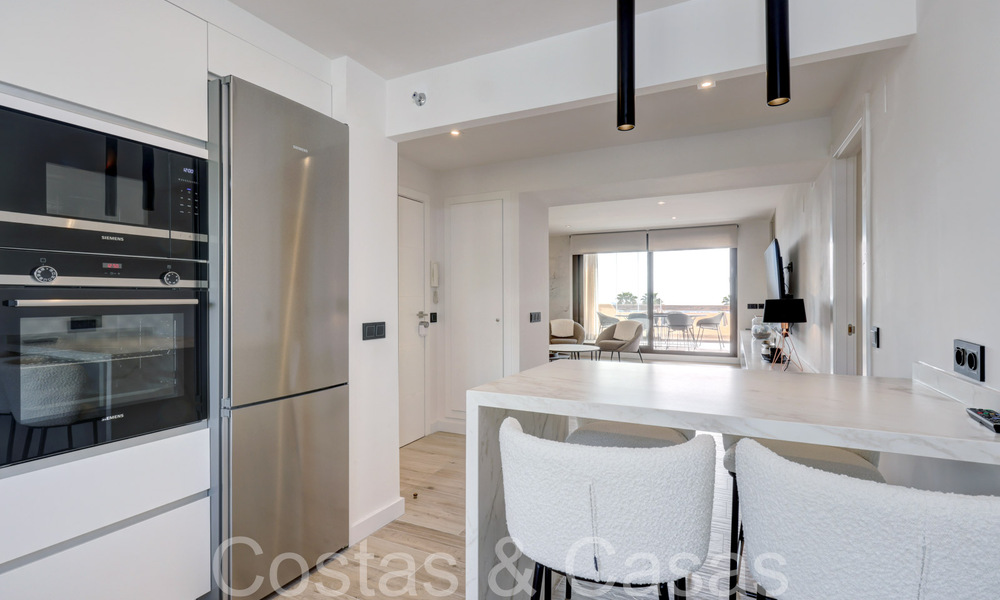 Appartement de luxe entièrement rénové avec vue panoramique sur la mer Méditerranée, prêt à être emménagé, à vendre à Benahavis - Marbella 67215