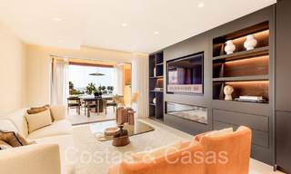 Appartement de luxe rénové de haute qualité à vendre dans un complexe en première ligne de plage sur le New Golden Mile, Marbella - Estepona 67272 