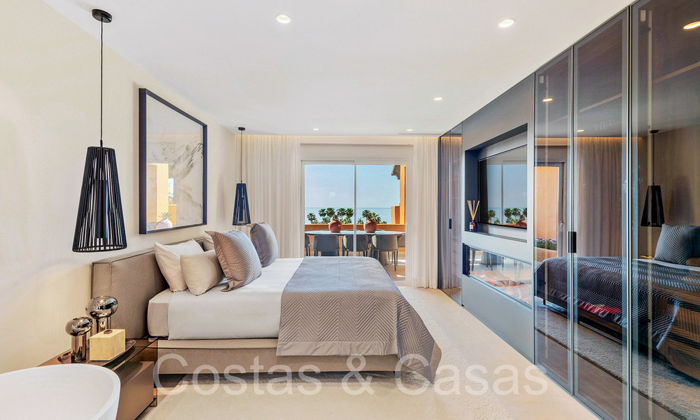 Luxueux appartement rénové à vendre dans un complexe en première ligne de plage avec vue sur la mer, sur le New Golden Mile, Marbella - Estepona 67284