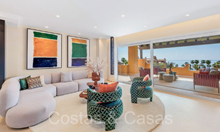 Luxueux appartement rénové à vendre dans un complexe en première ligne de plage avec vue sur la mer, sur le New Golden Mile, Marbella - Estepona 67289 