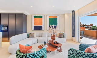 Luxueux appartement rénové à vendre dans un complexe en première ligne de plage avec vue sur la mer, sur le New Golden Mile, Marbella - Estepona 67290 
