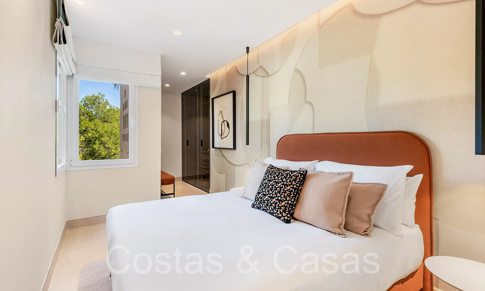 Luxueux appartement rénové à vendre dans un complexe en première ligne de plage avec vue sur la mer, sur le New Golden Mile, Marbella - Estepona 67295