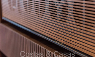 Luxueux appartement rénové à vendre dans un complexe en première ligne de plage avec vue sur la mer, sur le New Golden Mile, Marbella - Estepona 67311 