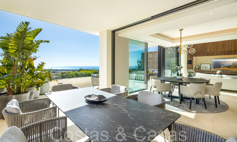 Luxueux appartement duplex avec vue panoramique sur la mer à vendre à Benahavis - Marbella 67361