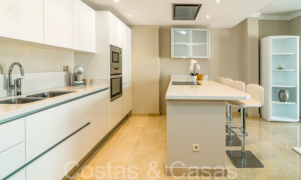 Maison à vendre à distance de marche de nombreuses commodités à Nueva Andalucia, Marbella 67440