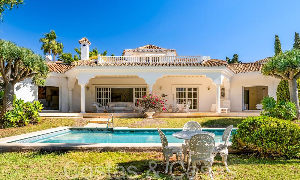 Villa de luxe au charme andalou à vendre dans une urbanisation privilégiée à proximité des terrains de golf de Marbella - Benahavis 67613