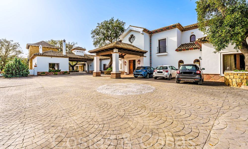 Grand domaine andalou à vendre sur un terrain surélevé de 5 hectares dans les collines de l'est de Marbella 67538