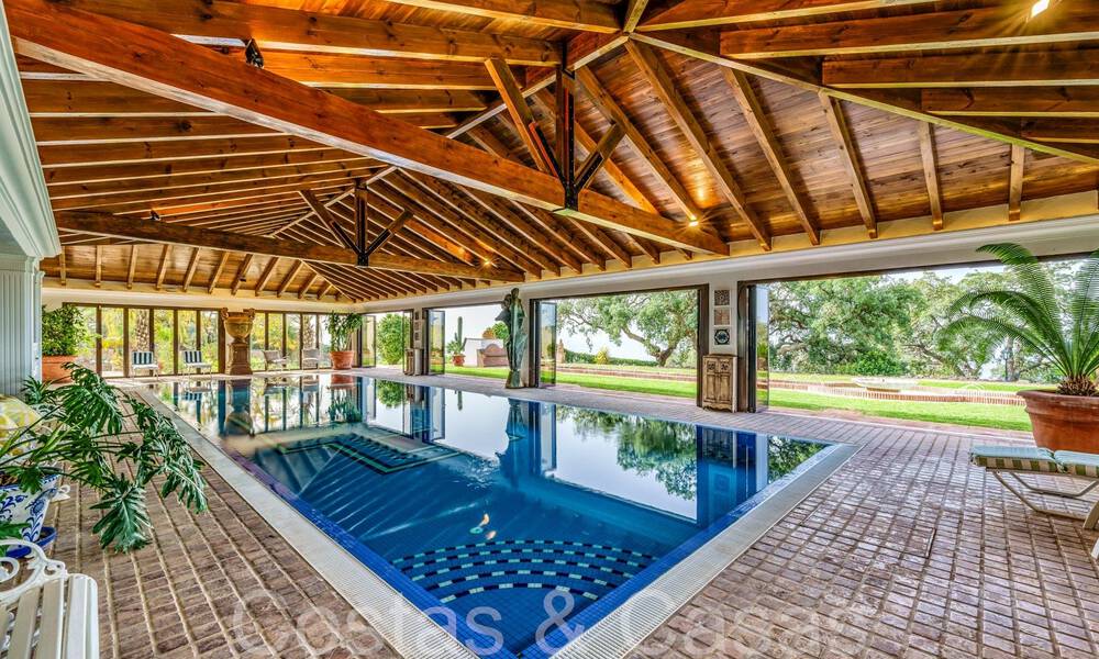 Grand domaine andalou à vendre sur un terrain surélevé de 5 hectares dans les collines de l'est de Marbella 67559