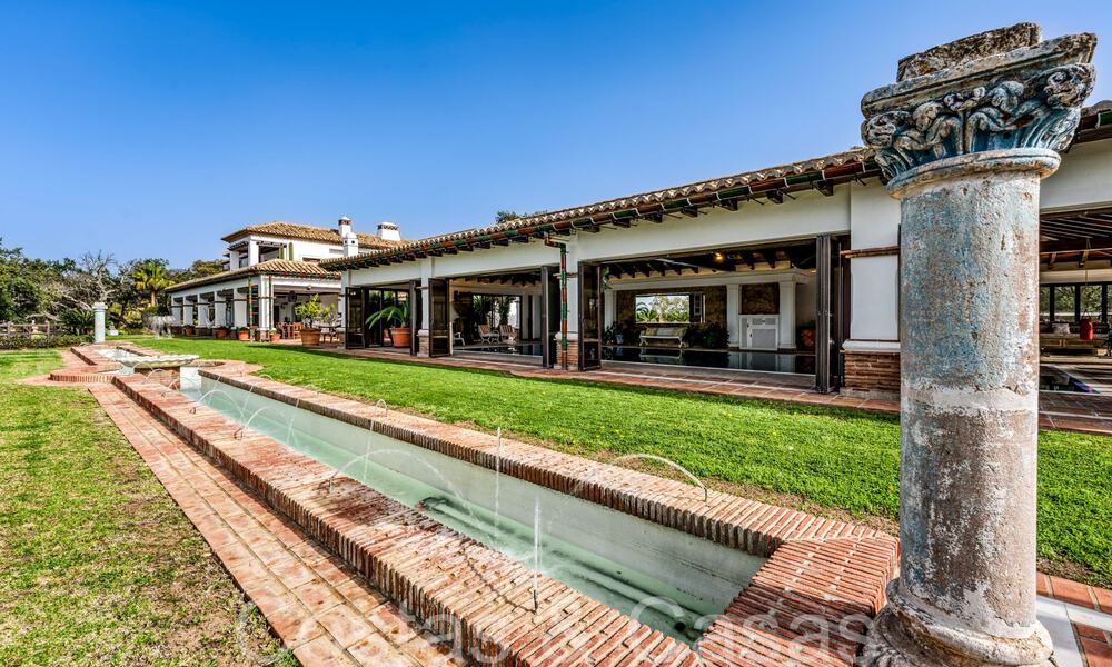 Grand domaine andalou à vendre sur un terrain surélevé de 5 hectares dans les collines de l'est de Marbella 67563