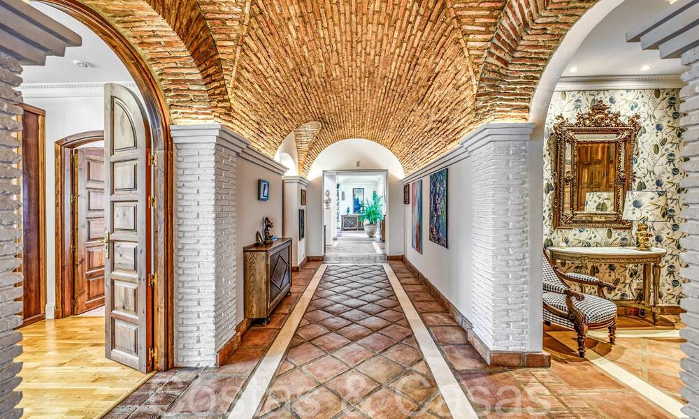 Grand domaine andalou à vendre sur un terrain surélevé de 5 hectares dans les collines de l'est de Marbella 67593