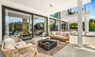 Villa de luxe moderniste à vendre dans un quartier résidentiel exclusif et fermé sur le Golden Mile de Marbella 67628 