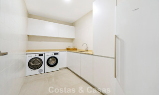 Villa de luxe moderniste à vendre dans un quartier résidentiel exclusif et fermé sur le Golden Mile de Marbella 787629 