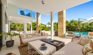 Villa de luxe moderniste à vendre dans un quartier résidentiel exclusif et fermé sur le Golden Mile de Marbella 787653 