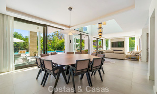 Villa de luxe moderniste à vendre dans un quartier résidentiel exclusif et fermé sur le Golden Mile de Marbella 787663 