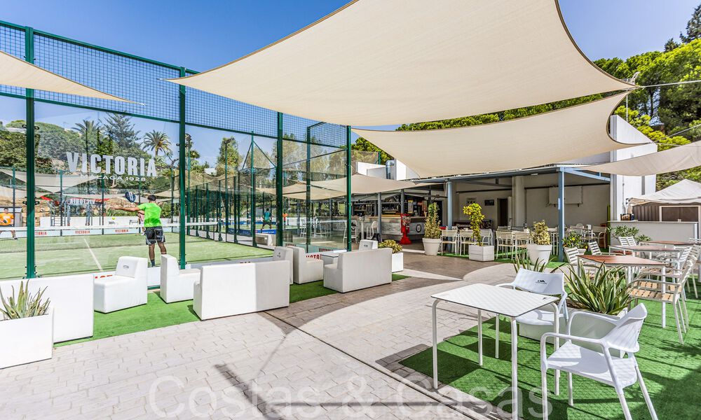 Prêt à emménager, spacieux penthouse avec vue panoramique sur la mer à vendre dans les collines d'Estepona, à proximité du centre 67518