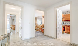 Penthouse spacieux à vendre situé à Puente Romano sur le Golden Mile de Marbella 67910 