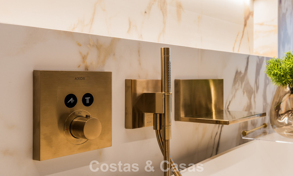 Appartement sophistiqué rénové à vendre à Las Dunas Park, un resort exclusif entre Marbella et Estepona 774400