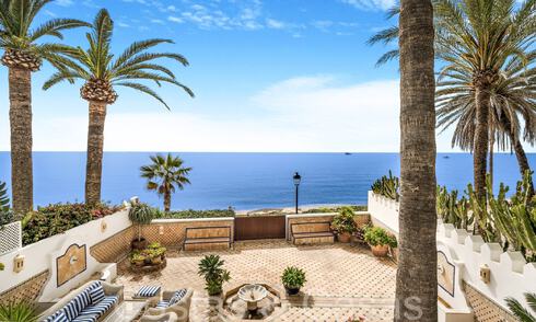 Villa de luxe avec vue dégagée sur la mer à vendre, directement sur la plage du prestigieux Golden Mile de Marbella 68331